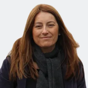 María Laura Ferre, Abogada (UADE) · MBA (UDESA)